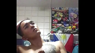 Anh trai x&abreve;m h&igrave;nh